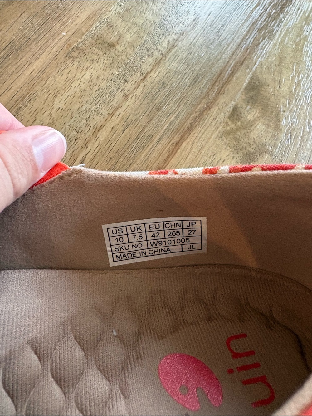 UIN Red Floral Slip-On Women's Shoes - Picture 5 of 5